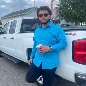 Meet your Posher, Moe